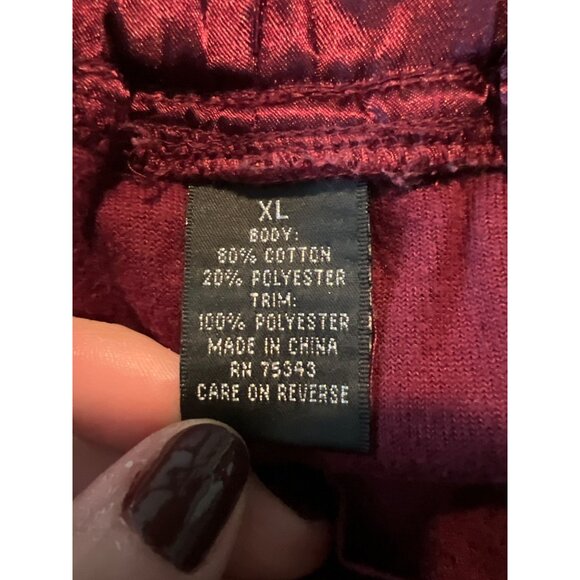 Sarah Spencer Intimates Womens XL Burgundy Velvet Pajama Set - Picture 2 of 4